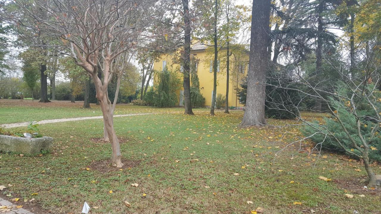 Villa Ghia Парма Экстерьер фото